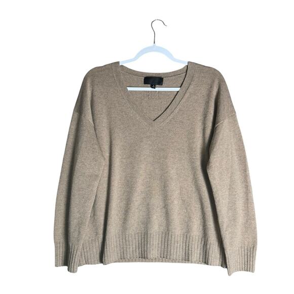 Nili Lotan 100% Brown Cashmere V-Neck Knit Sweater Sz S Quiet Luxury Cozy Chic - Picture 2 of 6